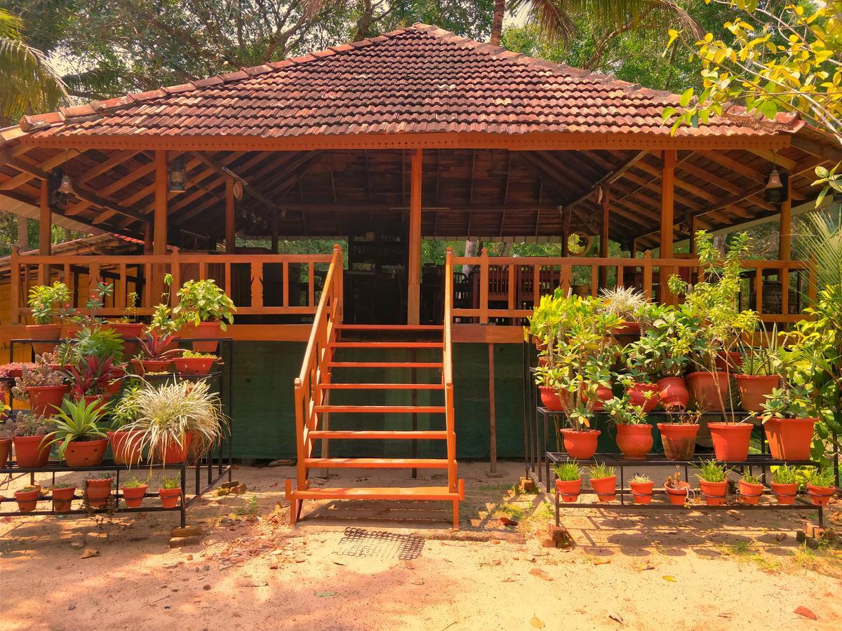 Palathra Heritage Mararikulam Exteriör bild